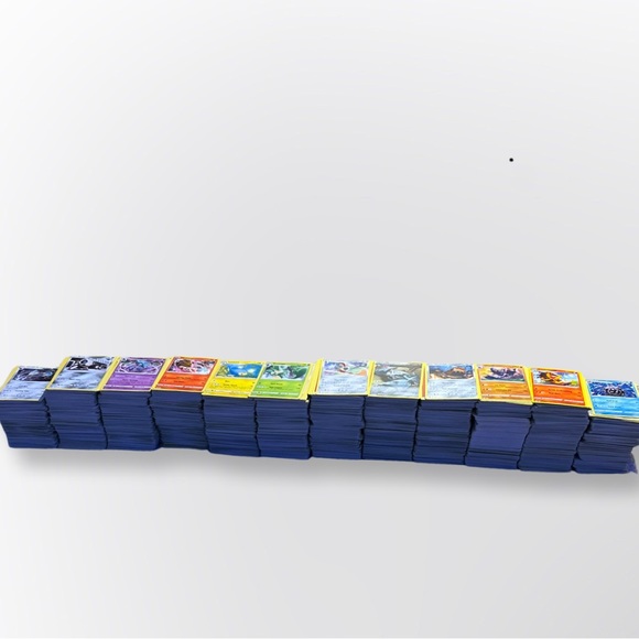 1000 pokemon cards for booster box Pokémon TCG: Mega Evolution—Perfect Order Bundle : Toys & Games Also included is a booster pack Pokémon Mystery Box – MEGA